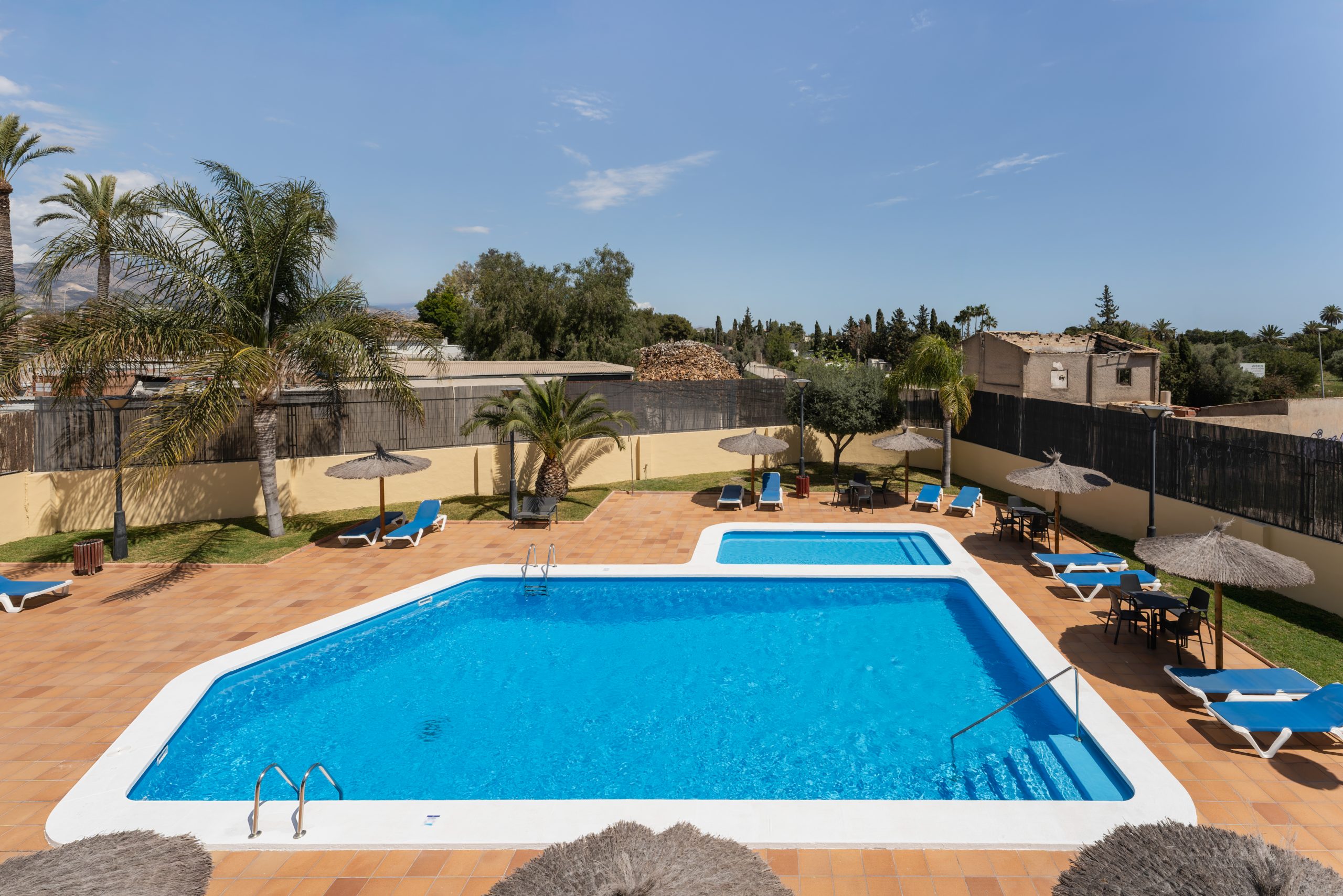 Hospedium Hotel Abril Piscina Planta Alta hotel abril